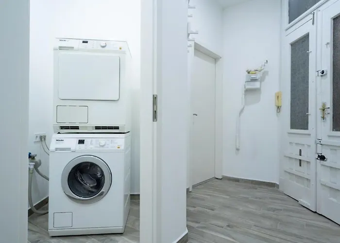 New Comfy At Convenient Location Διαμέρισμα *